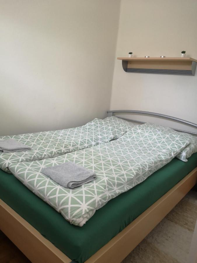 Dorka Apartman Вонярцвашхедь Экстерьер фото